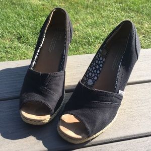 TOMS Black Wedges